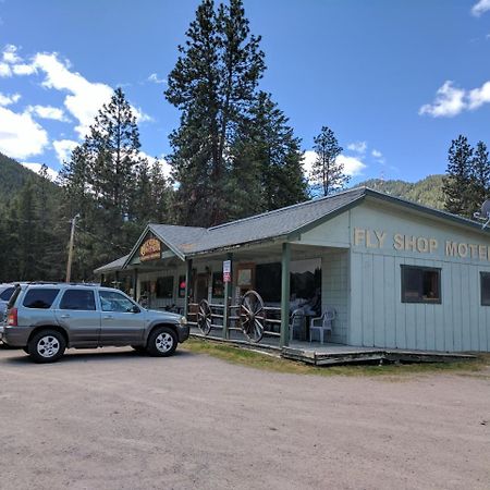 Rock Creek Mercantile & Motel Clinton Dış mekan fotoğraf